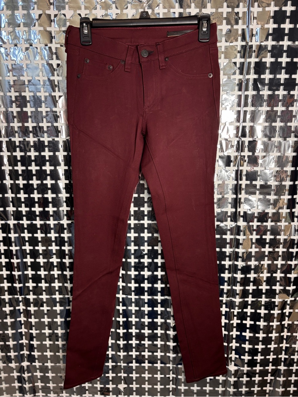 rag & bone Skinny Jeans in Deep Burgundy
